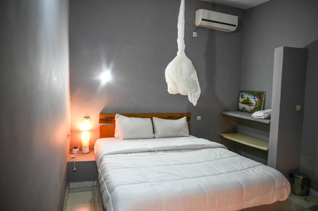 Hotel Le Trarza Niaga Exterior photo